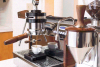 Pha cà phê espresso ở áp suất 6 bar